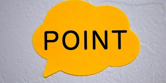 黄色い吹き出し型のプレートに「POINT」と書かれている画像